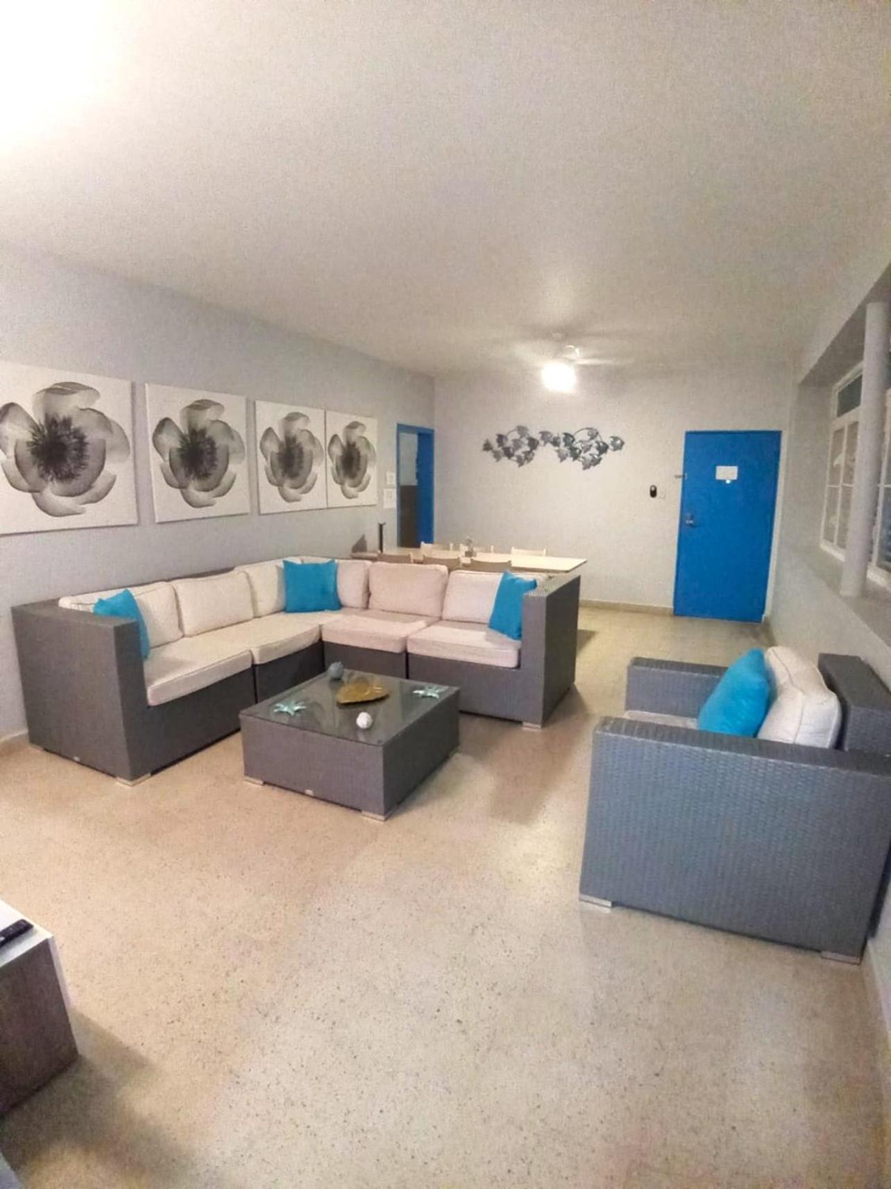 P4 Pr Rentals Condado Beach Guesthouse سان خوان المظهر الخارجي الصورة